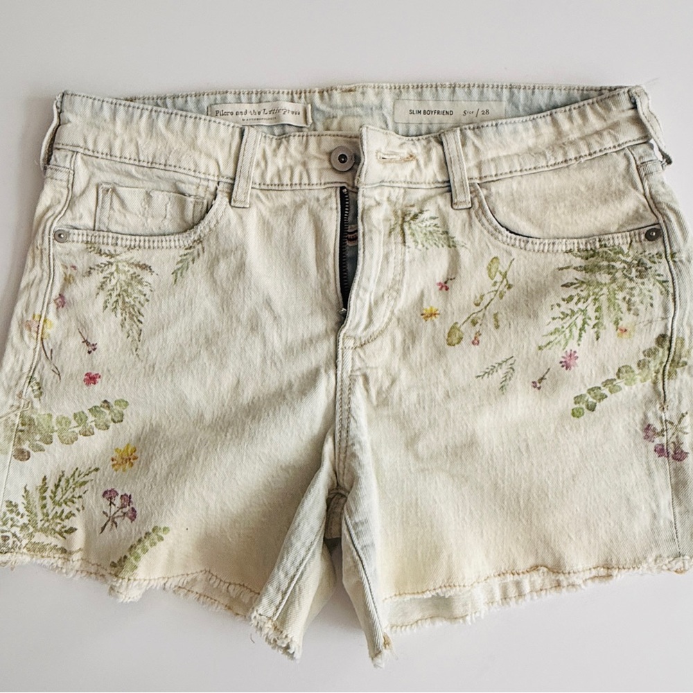 Anthropologie Pilcro and the Letterpress denim floral short
